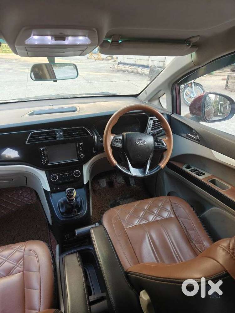 Mahindra Marazzo M8 8str, 2019, Diesel