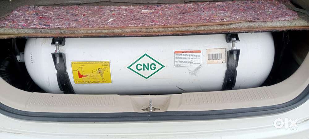 Maruti Suzuki Ertiga 1.4 Vxi Cng Anniversary Edition, 2023, Cng & Hy..