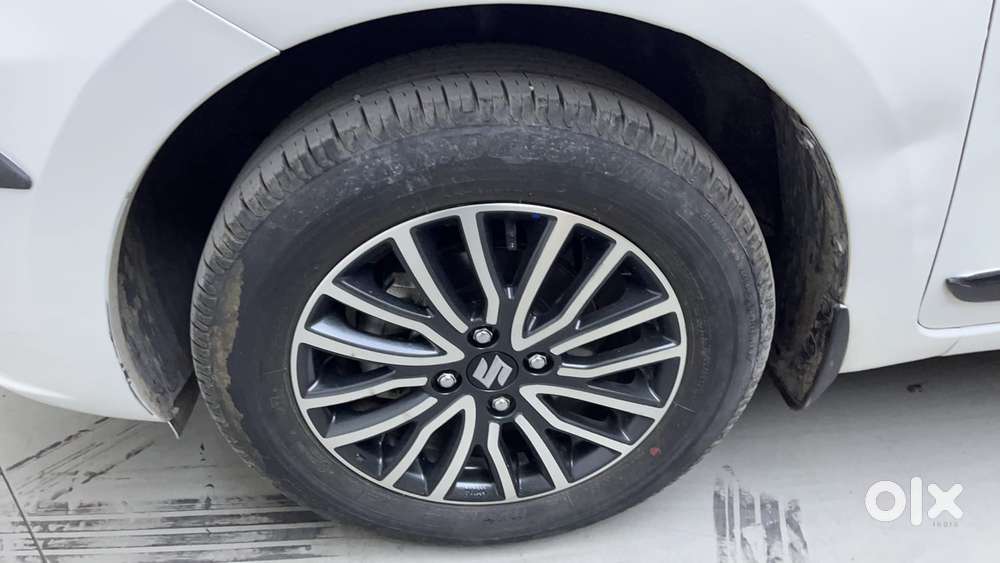 Maruti Suzuki Dzire Zxi Plus Ags, 2024, Petrol