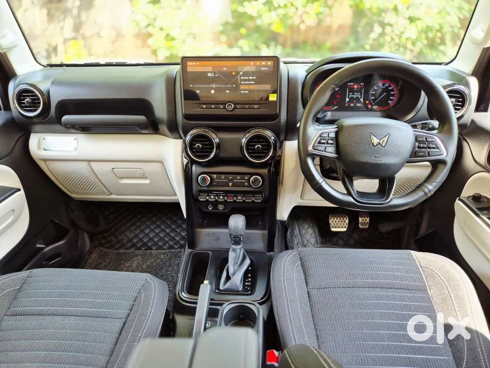 Mahindra Thar Roxx Mx3 Petrol At 2wd, 2025, Petrol