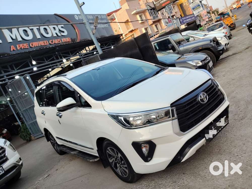 Toyota Innova Crysta 2.8 Gx At 8s, 2021, Diesel