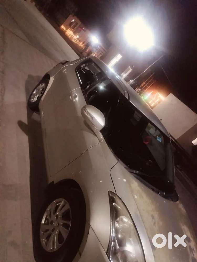Maruti Suzuki Swift 2102 Petrol 68000 Km Driven