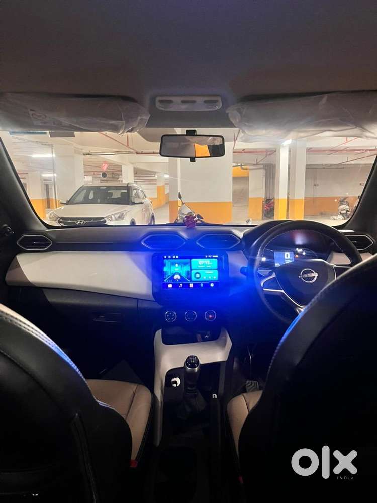 Nissan Magnite 2024 Petrol 7400 Km Driven