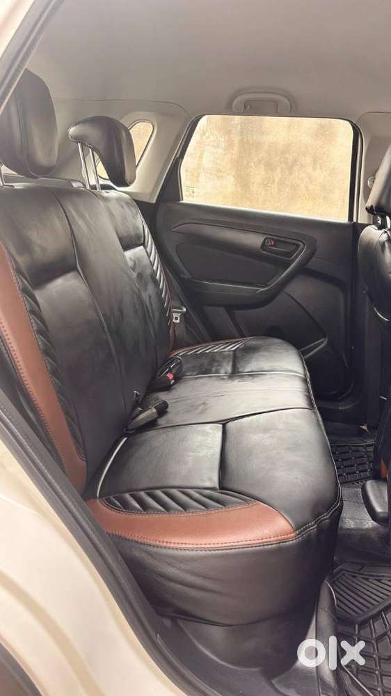 Maruti Suzuki Brezza, 2019, Petrol