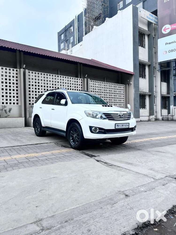 Toyota Fortuner 3.0 4x4 At