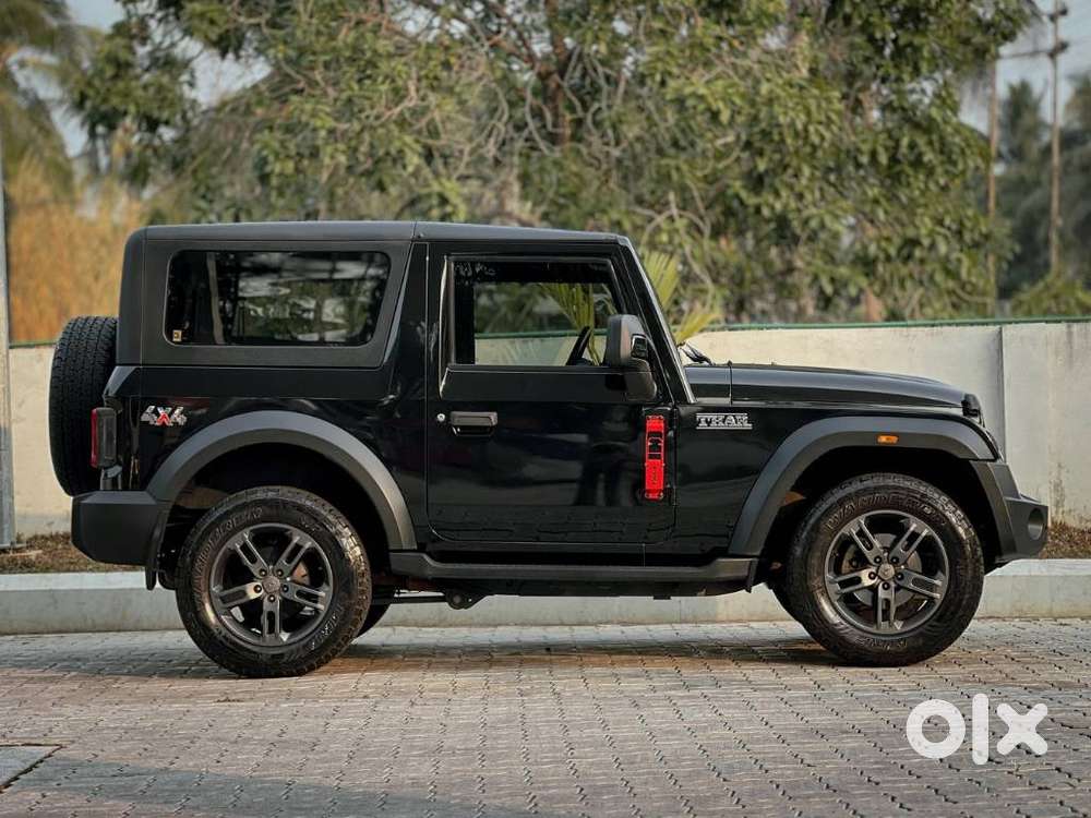 Mahindra Thar Lx 4-str Hard Top At, 2023, Petrol