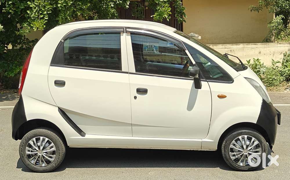 Tata Nano Xe, 2015, Petrol