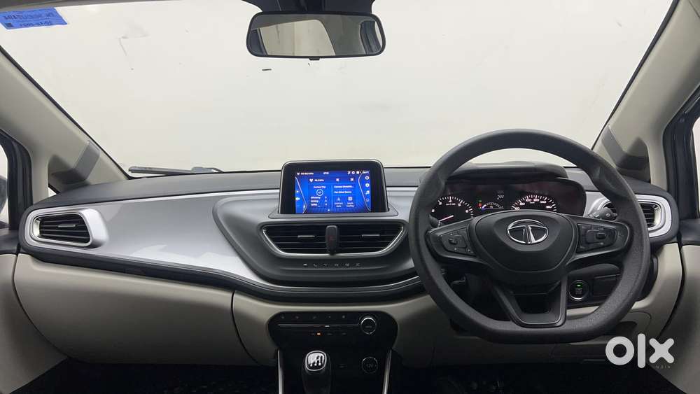 Tata Altroz Xz, 2021, Petrol