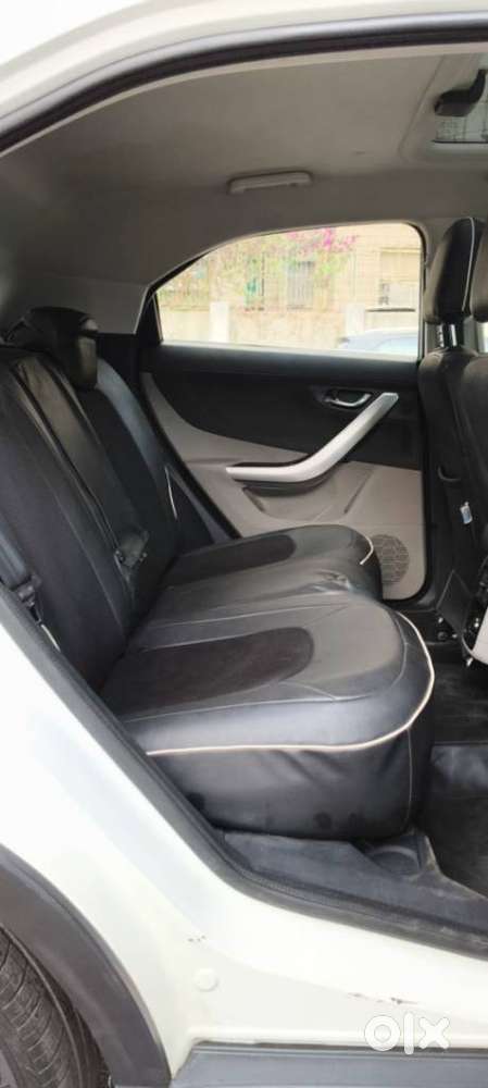 Tata Nexon 1.2 Revotron Xza Plus Dualtone, 2018, Cng & Hybrids