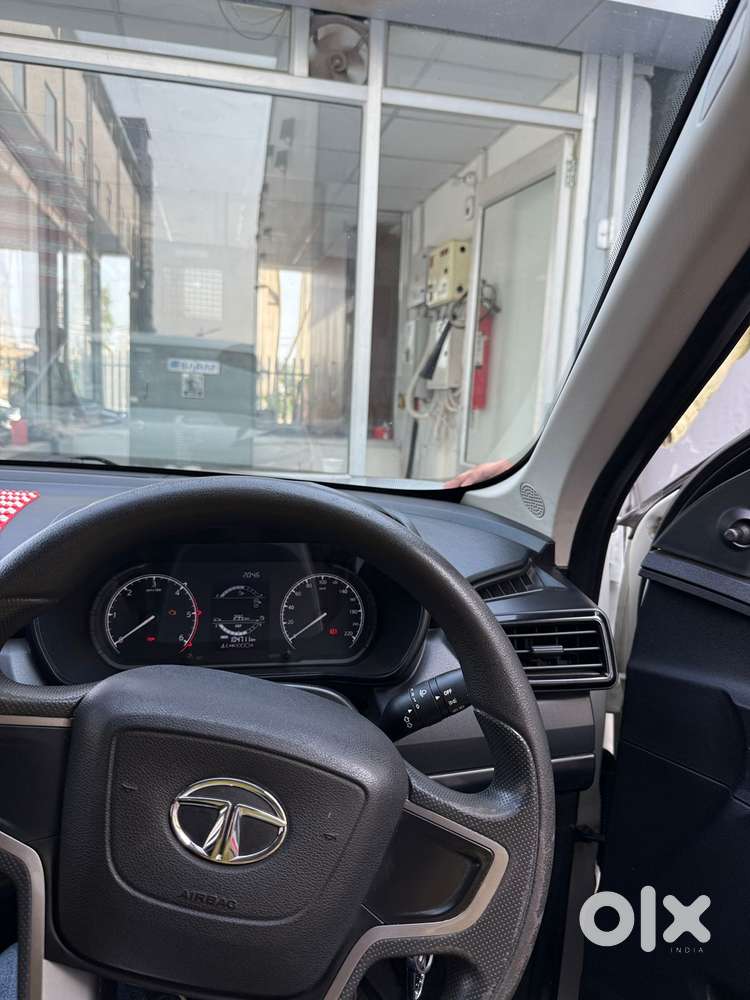 Tata Harrier Xe, 2022, Diesel