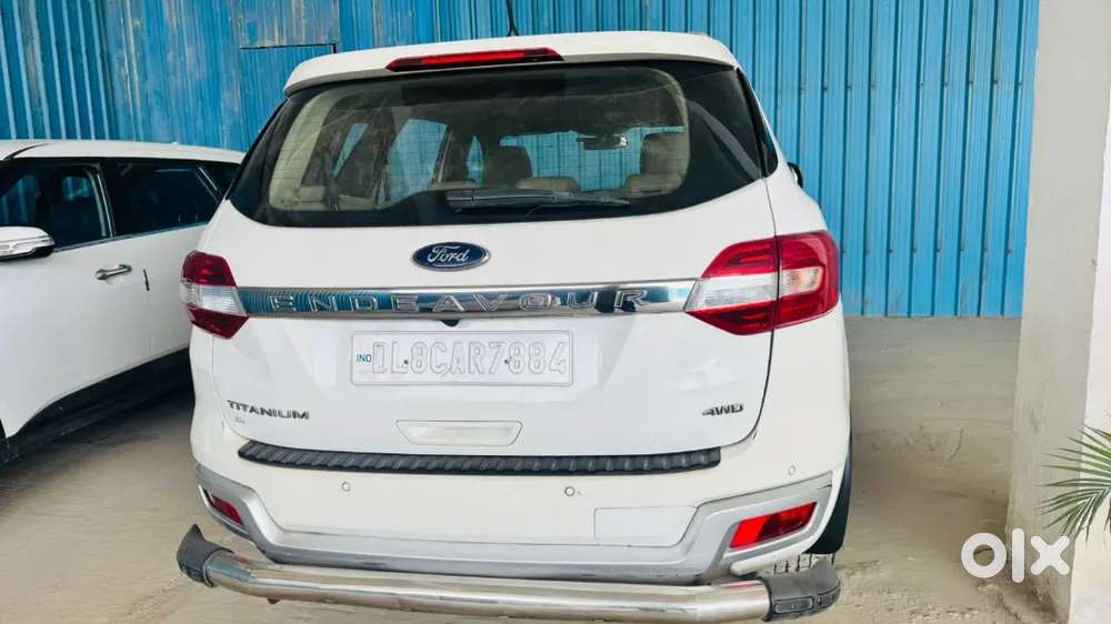 Ford Endeavour 2017 Diesel 128000 Km Driven