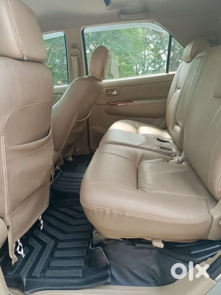 Toyota Fortuner 3.0 4x4 Manual, 2010, Diesel