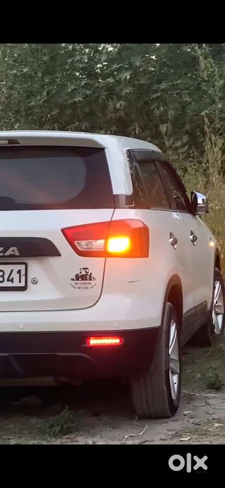 Maruti Suzuki Brezza 2017 Diesel Well Maintained