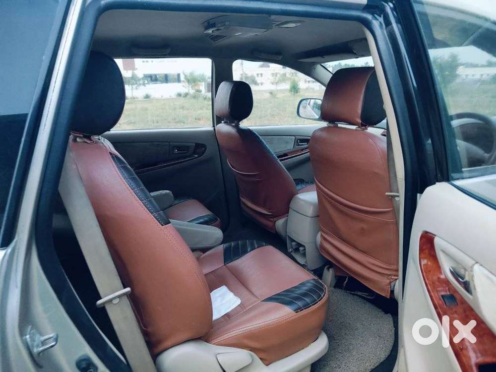 Toyota Innova 2.5 V 7 Str, 2007, Diesel