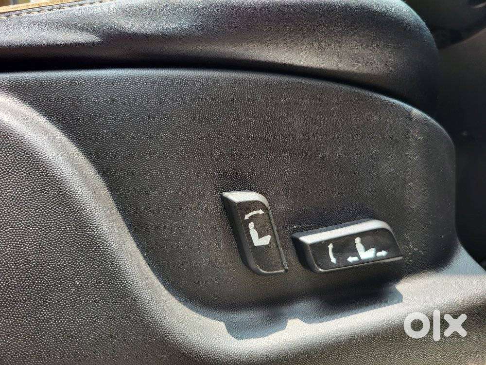 Mahindra Xuv500 W11 Option, 2019, Diesel