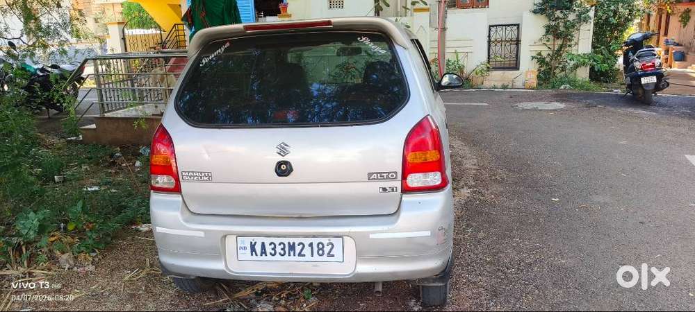 Alto 800 Lxi, Front Power Windows , Central Locking,music System With