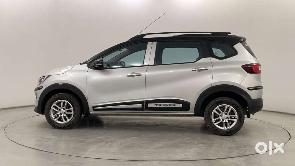 Renault Triber Rxl, 2023, Petrol