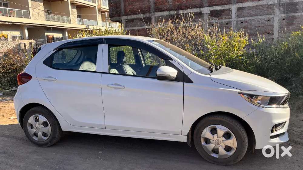 Tata Tiago 2020 Petrol Well Maintained