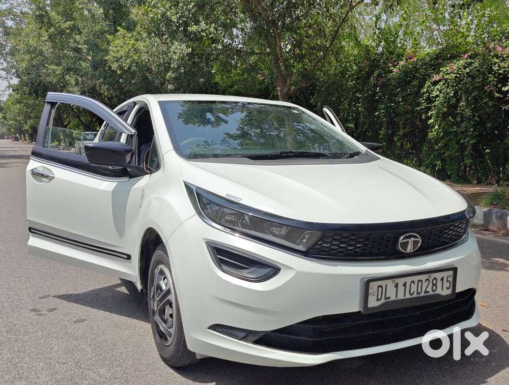 Tata Altroz 1.2 Xe, 2022, Cng & Hybrids
