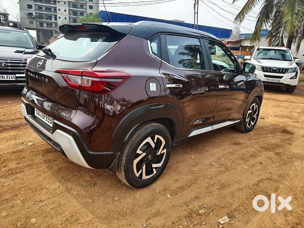 Nissan Magnite 1.0 Xv Premium Turbo Cvt (o), 2021, Petrol