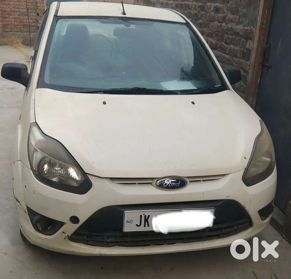 Ford Figo Petrol