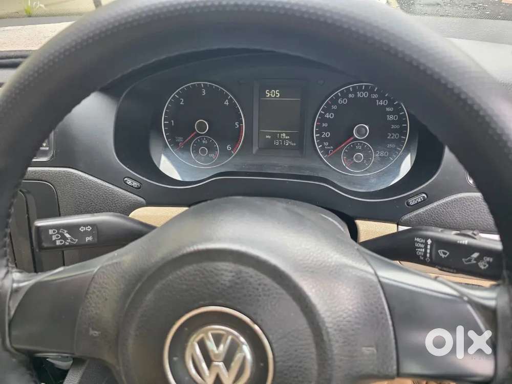 Volkswagen Jetta 1.9 Tdi 2012