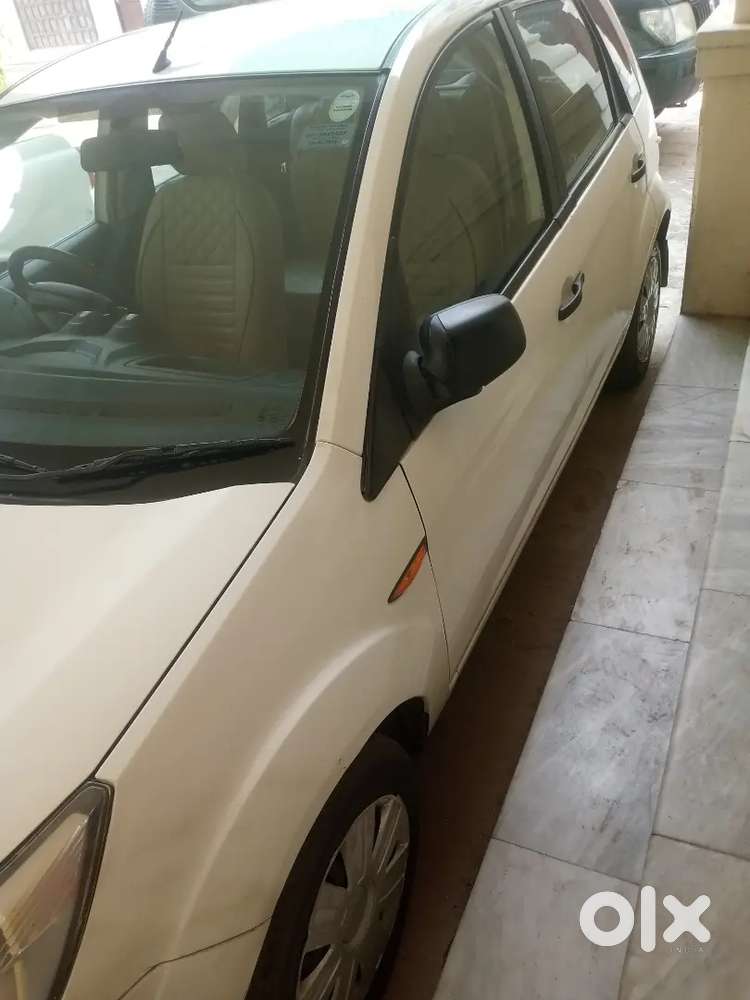 Ford Figo 2011 Petrol