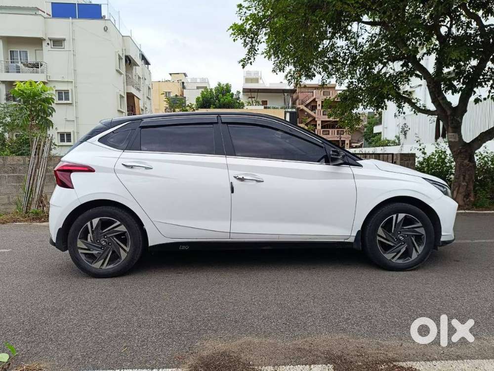 Hyundai I20 Asta Option, 2023, Petrol