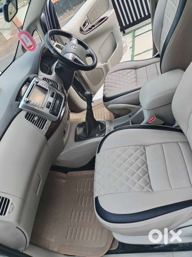 2014 Innova 2.5 V Option In Very Good Condition For Sale.