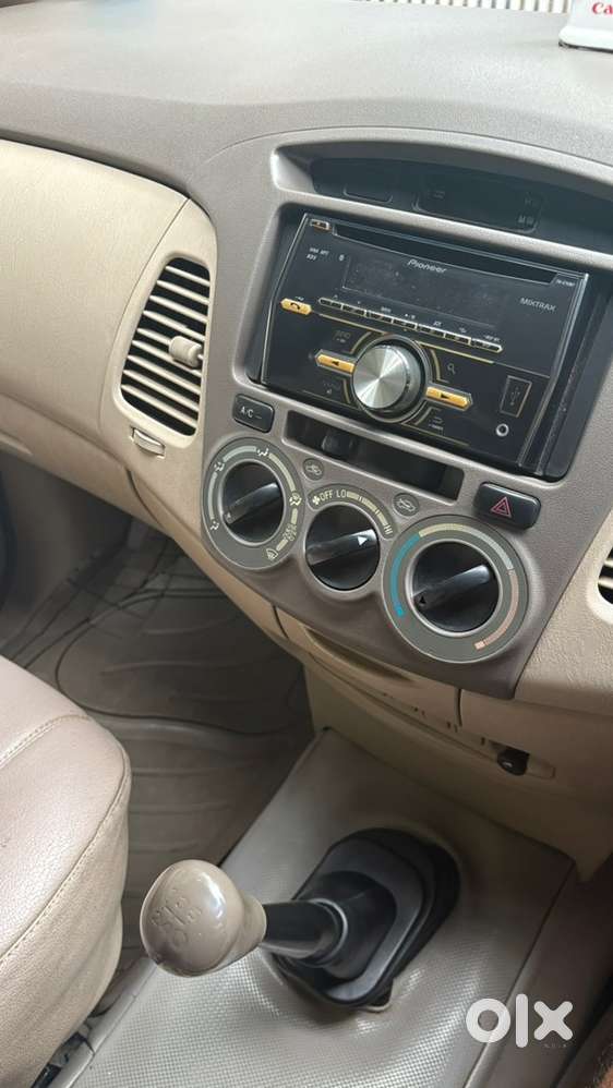 Toyota Innova 2.0 2005