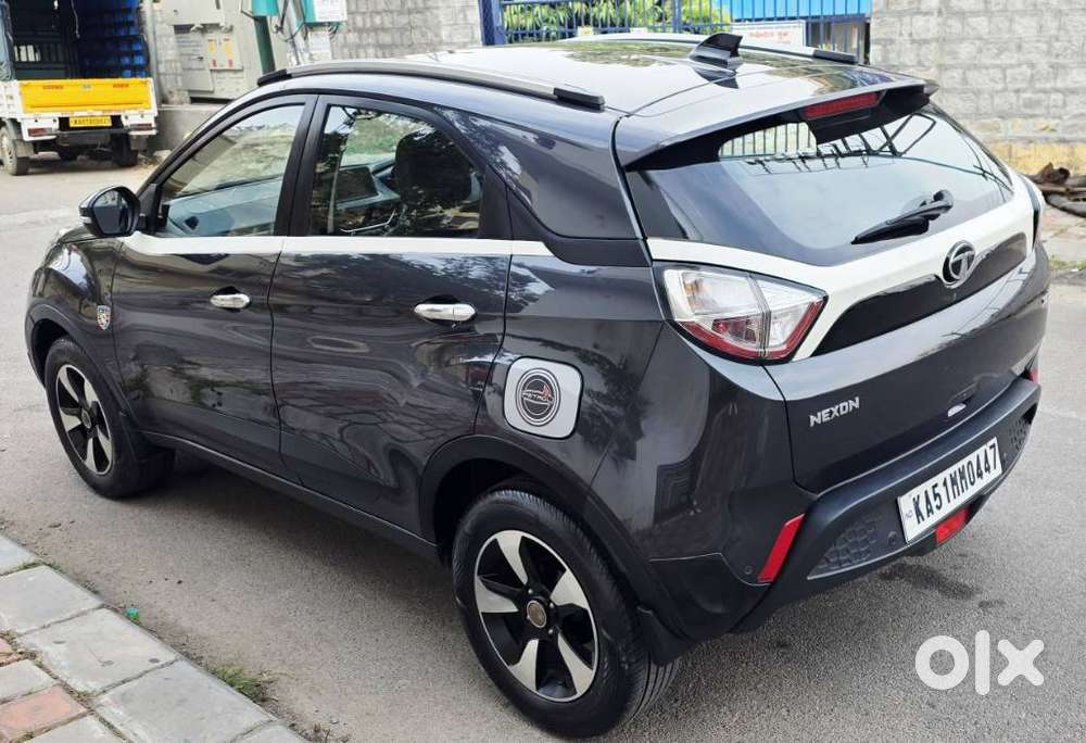 Tata Nexon 1.2 Revotron Xz Plus, 2018, Petrol