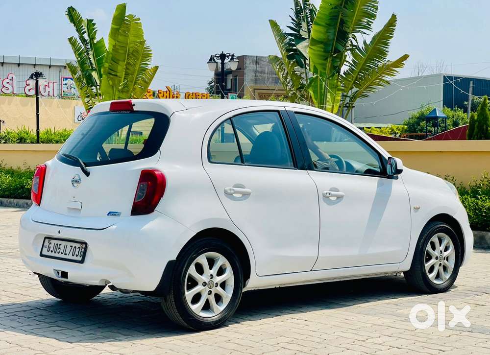 Nissan Micra Xv Cvt, 2015, Petrol