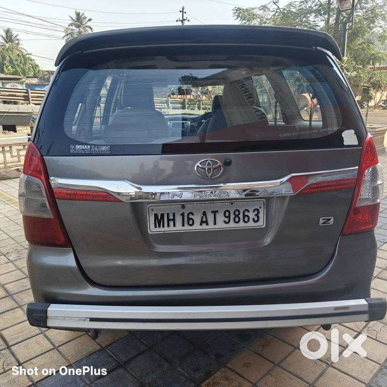 Toyota Innova 2.5 Z Diesel 7 Seater, 2014, Diesel