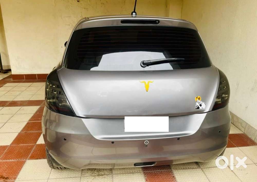 Maruti Suzuki Swift 2013 Diesel Zdi  117000 Km Driven