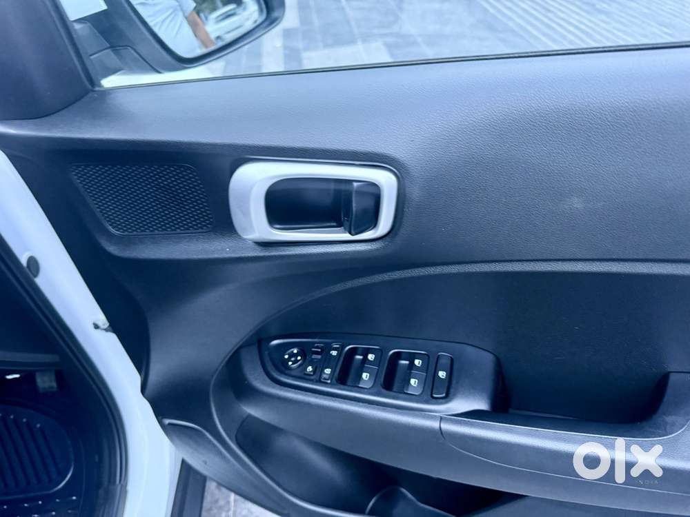 Hyundai Venue 1.5 Crdi Sx (o), 2022, Diesel