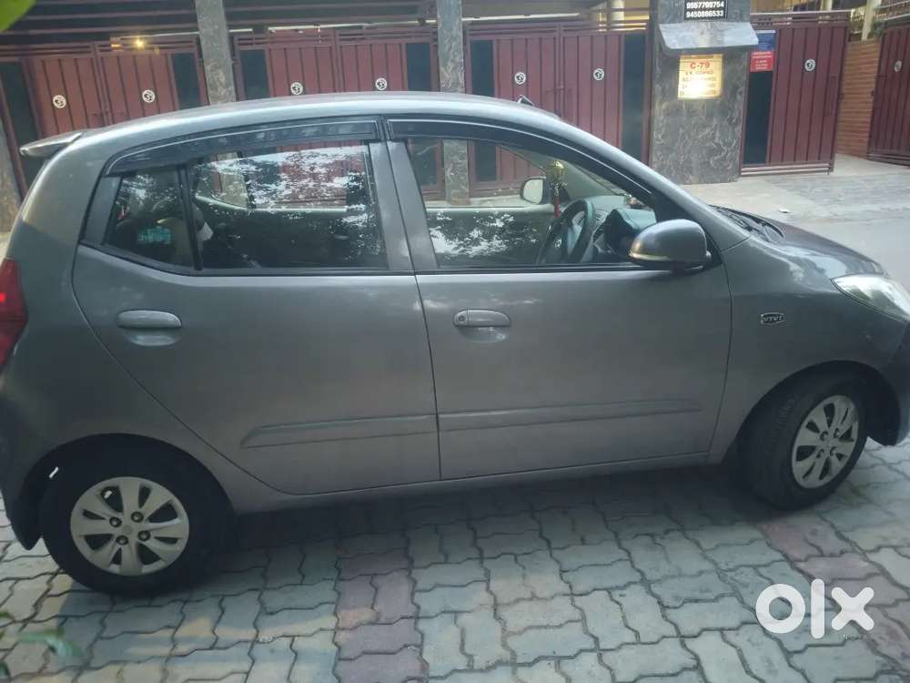 Hyundai Grand I10 Sportz Petrol 2012