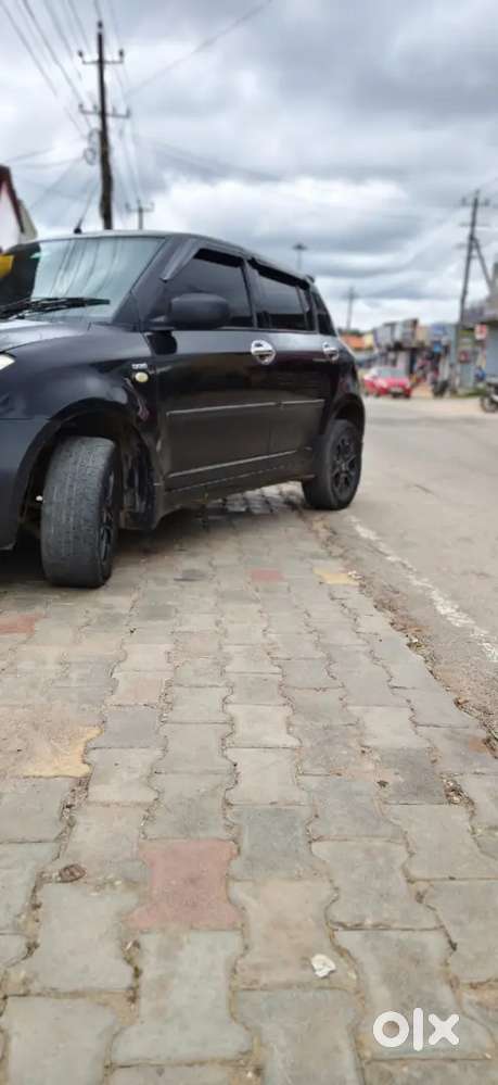 Maruti Suzuki Swift 2010 Diesel 110000 Km Driven