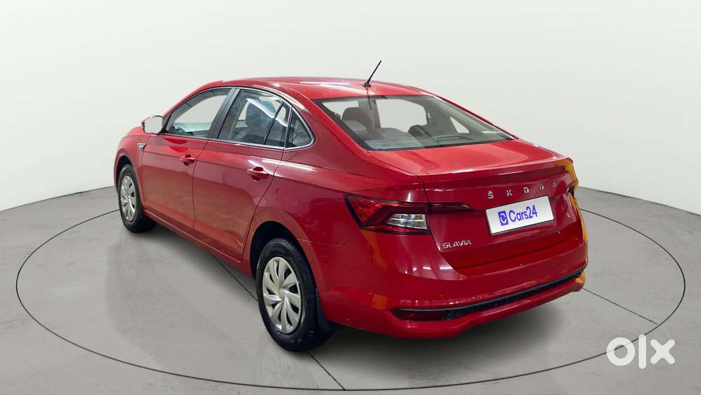 Skoda Slavia Active 1.0l Tsi Mt, 2023, Petrol