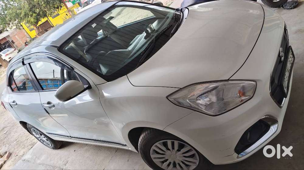 Maruti Suzuki Swift Dzire 2023 Petrol 76500 Km Driven
