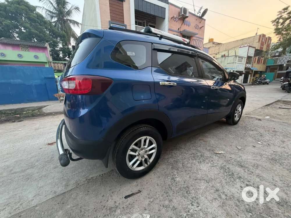 Renault Triber Rxt, 2023, Petrol