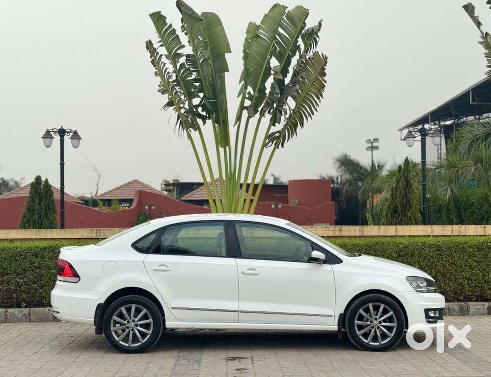 Volkswagen Vento 1.2l Tsi Highline Plus At Petrol, 2019, Petrol