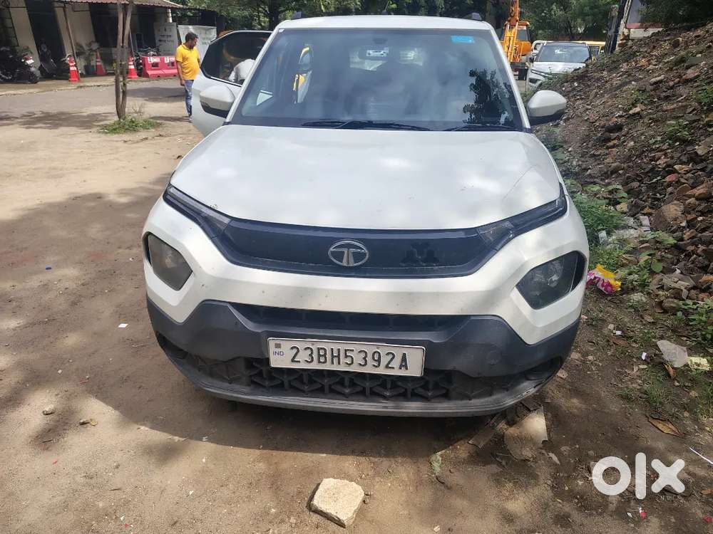 Tata Punch Rhythm 2023 Adventure Pack