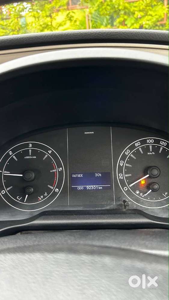 Toyota Innova Crysta 2.4 Gx Mt, 2018, Diesel