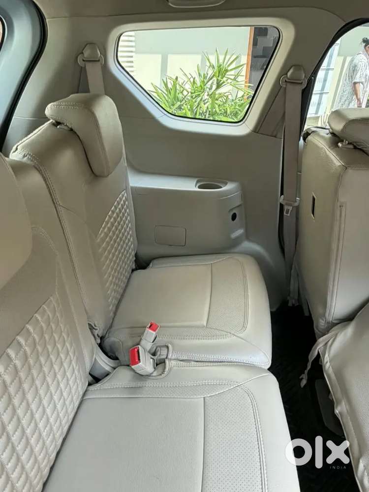 Maruti Suzuki Ertiga Vxi 2024