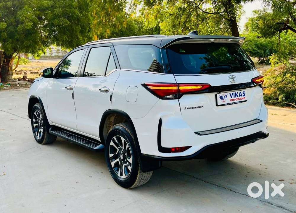 Toyota Fortuner Legender 4x2 At 2.8, 2024, Diesel