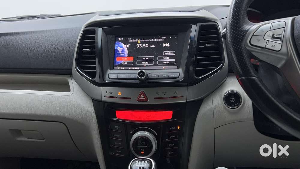 Mahindra Xuv300 W8 Option Diesel, 2022, Diesel