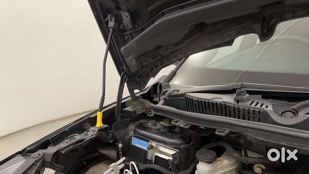 Tata Nexon Creative Plus S 1.2 Revotron Petrol 6 Mt, 2024, Petrol
