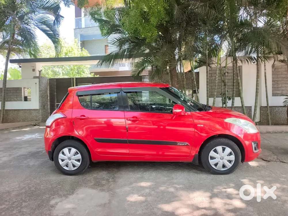 Maruti Suzuki Swift 2015 Diesel 117000 Km Driven