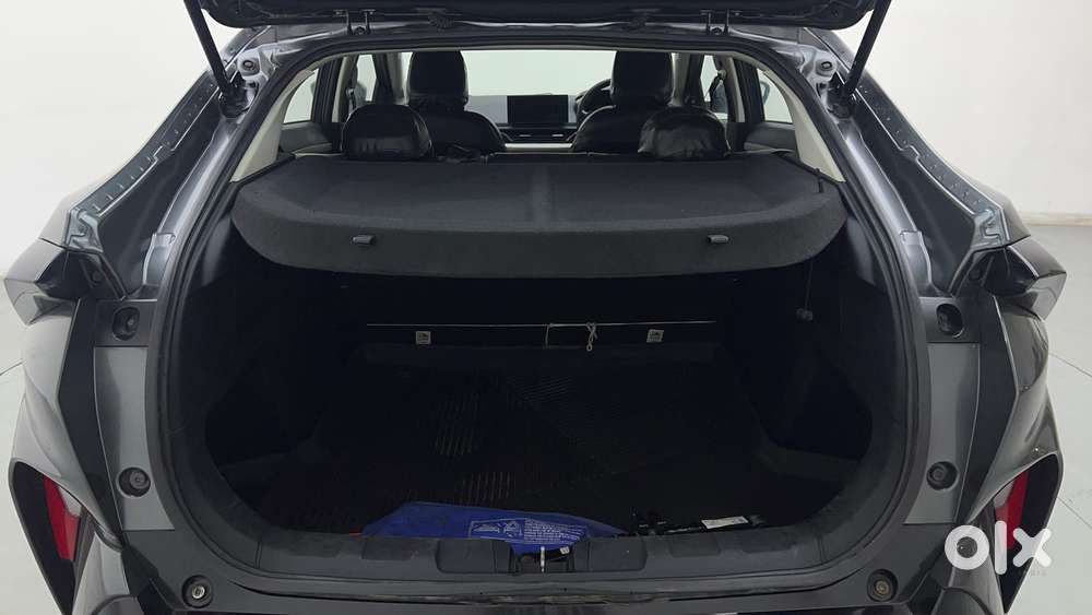 Tata Curvv Creative Plus S 1.2 Revotron Petrol 7dca, 2024, Petrol