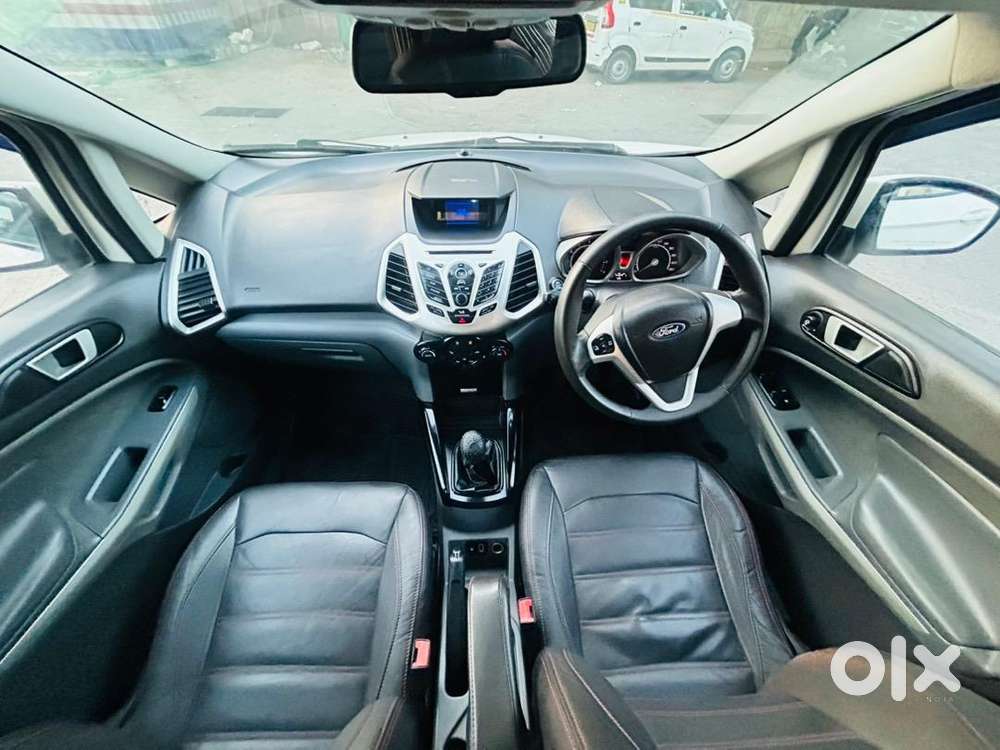 Ford Ecosport Titanium 2015 Petrol Good Condition